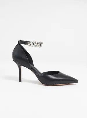 Adorné black flower strap and basic leather strap - One shoe, two strap options.