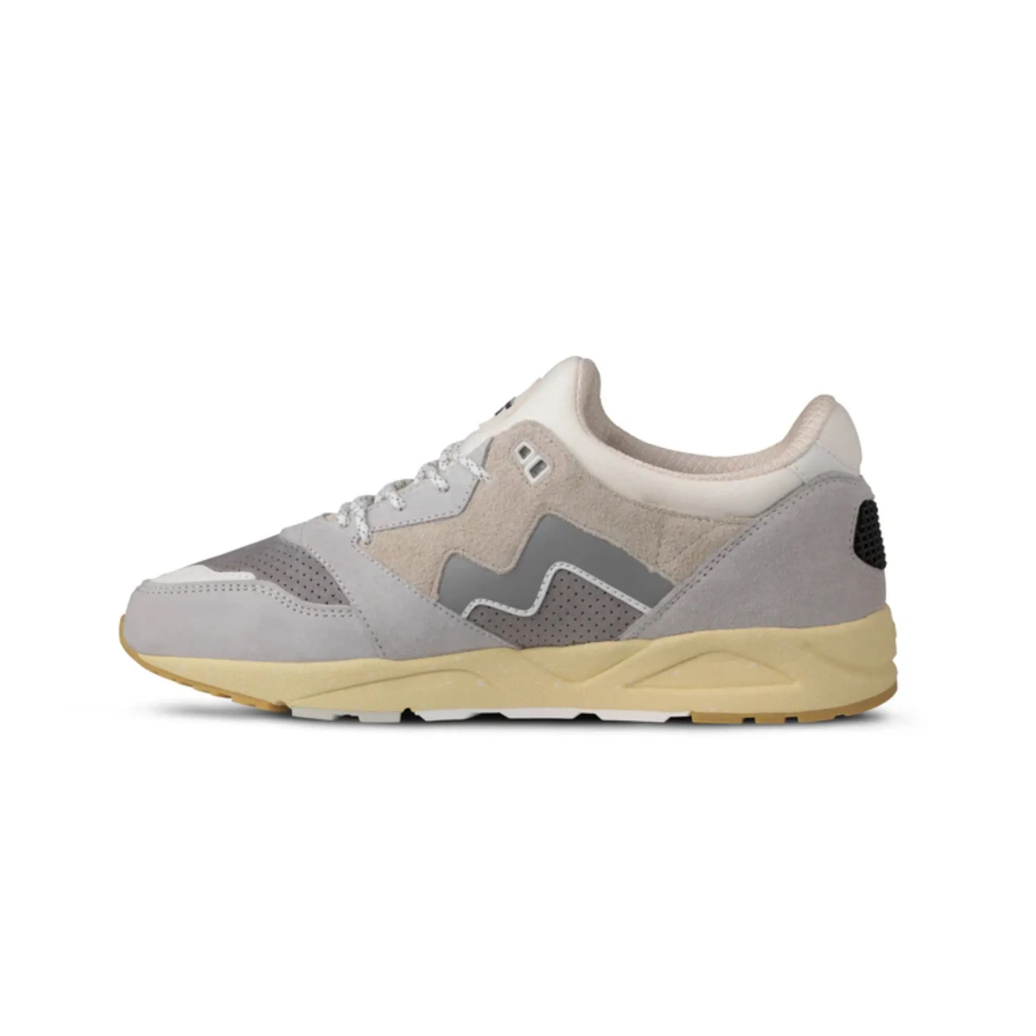 Aria 95 Trainer - Lunar Rock / Foggy Dew