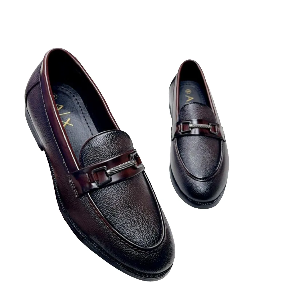 ARMANI Leather Loafers.