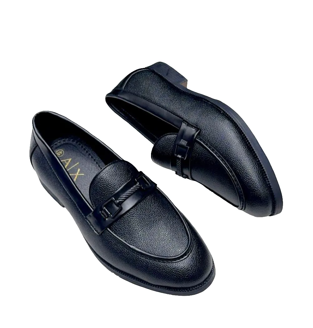 ARMANI Leather Loafers.