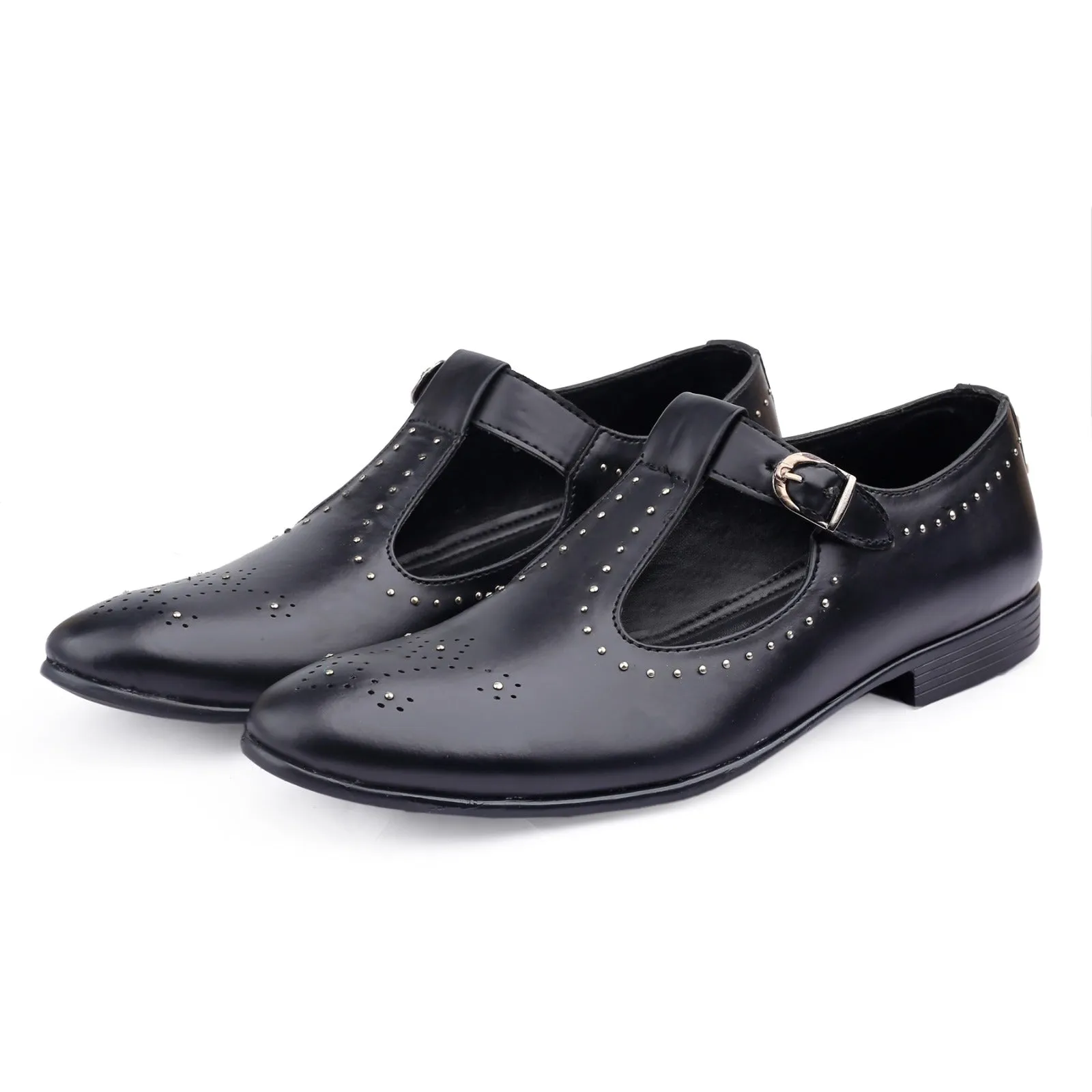 Bxxy's Faux Leather Ethnic Footwear for Men