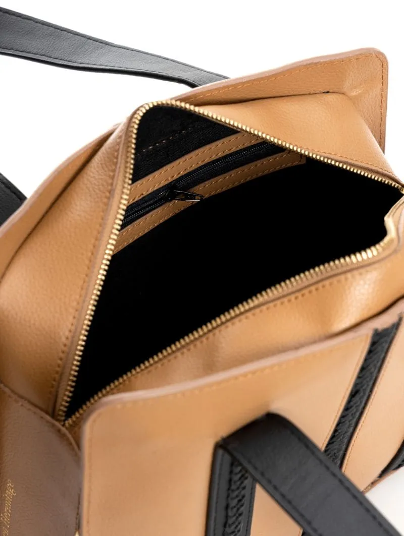 Gaia - Caramel & Black Shoulderbag