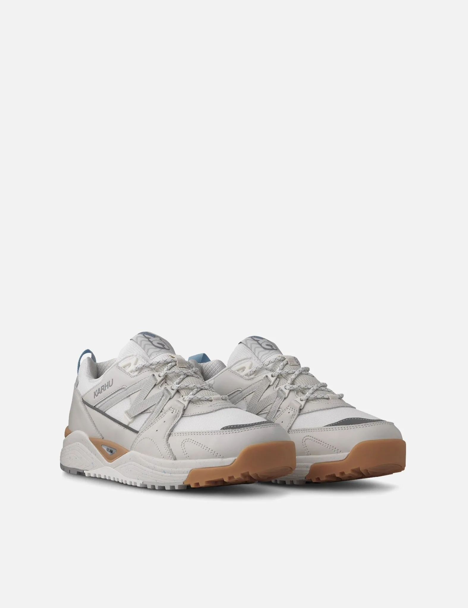 Karhu Fusion XC Trainers - Lily White/Foggy Dew