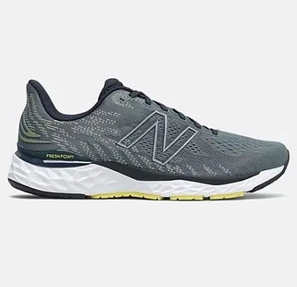 M New Balance 880 v11- size 12 B (Narrow)