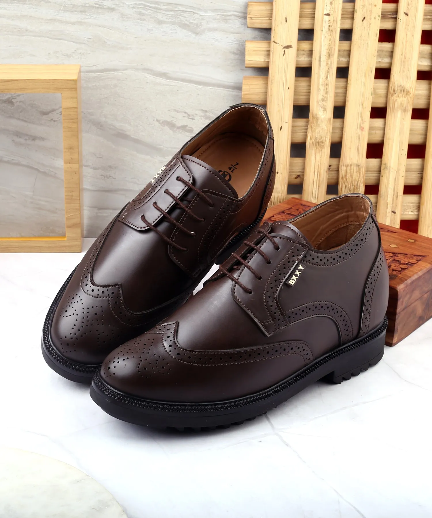 Men's 3.5 inch Hidden Height Increasing Luxe Brogue Lace-up Shoes