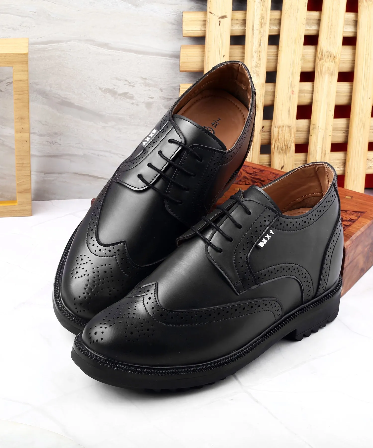 Men's 3.5 inch Hidden Height Increasing Luxe Brogue Lace-up Shoes