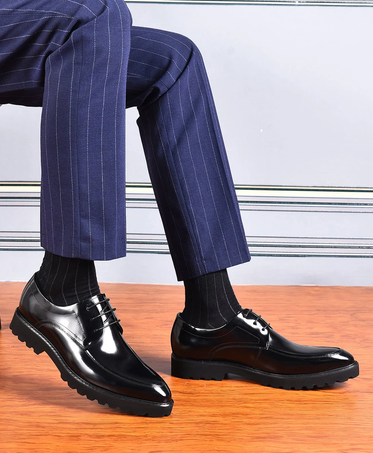 Men's Lace-up Patent Leather Derby