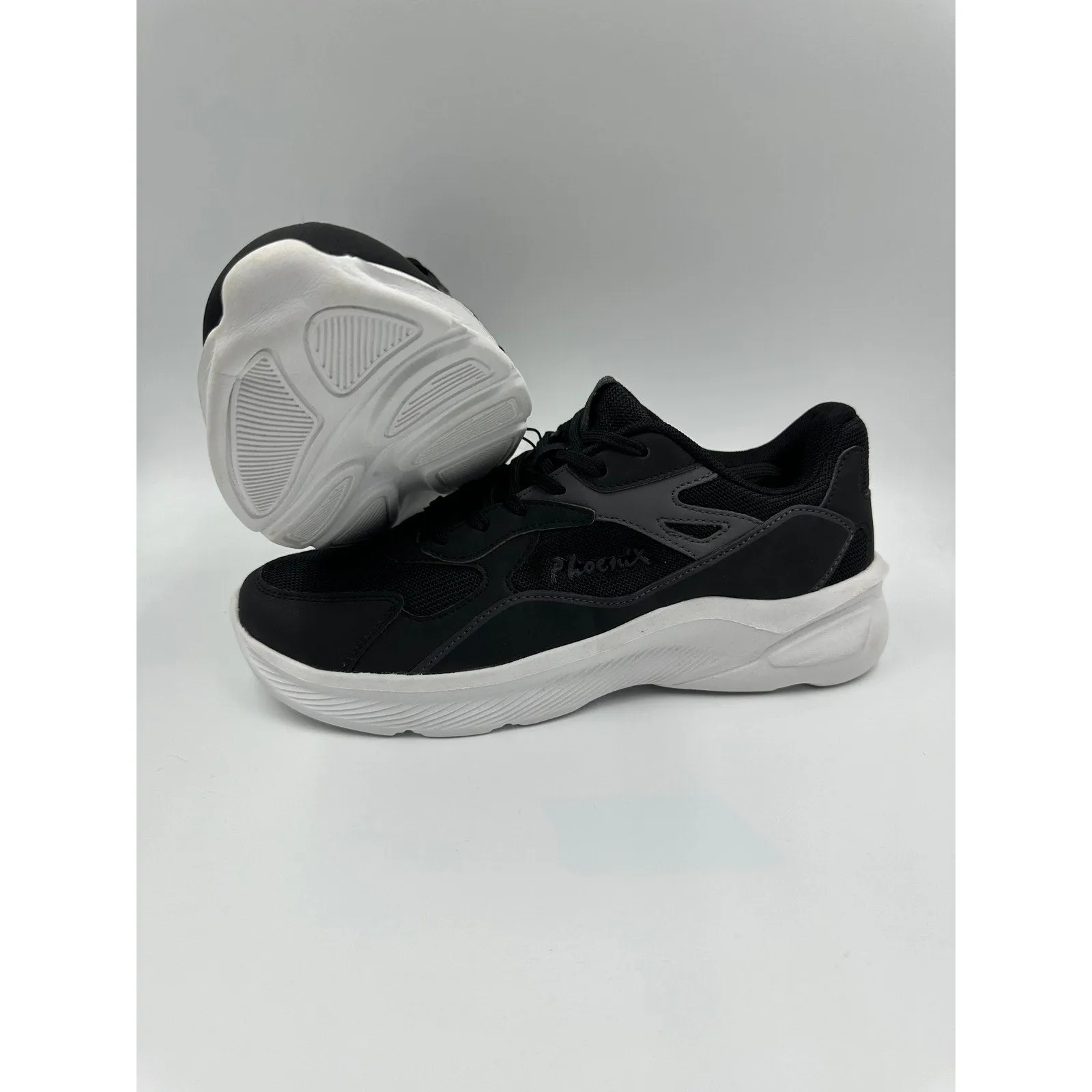 Men's Size 10.5, Black and White Running Shoe with 90s Chunky Sole