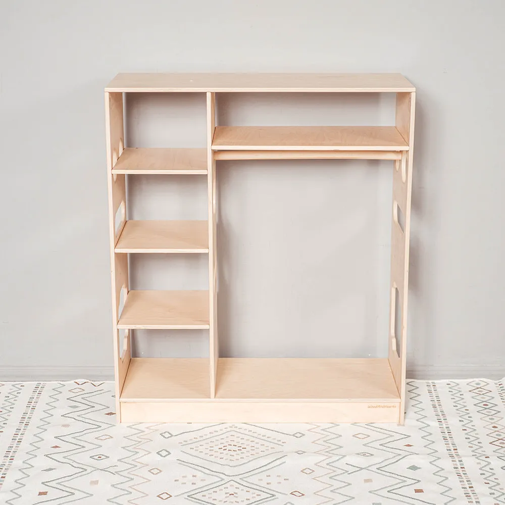 Montessori Closet