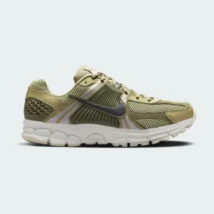 Nike Men's Zoom Vomero 5 FJ1915 200